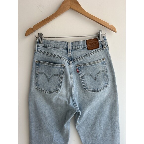 Levi’s Premium Ribcage Flare Light Jeans Size 28 - Picture 7 of 11